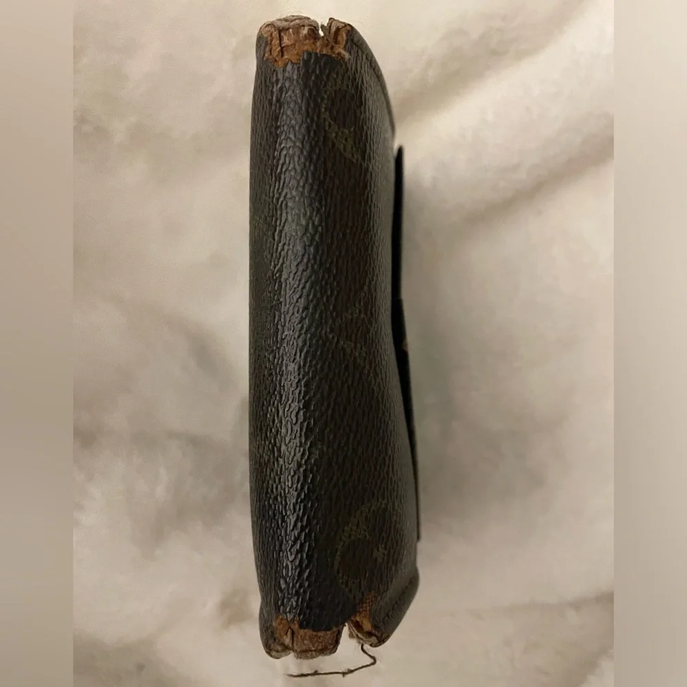 Vintage LOUIS VUITTON LV Monogram Brown Elise Men’s Wallet